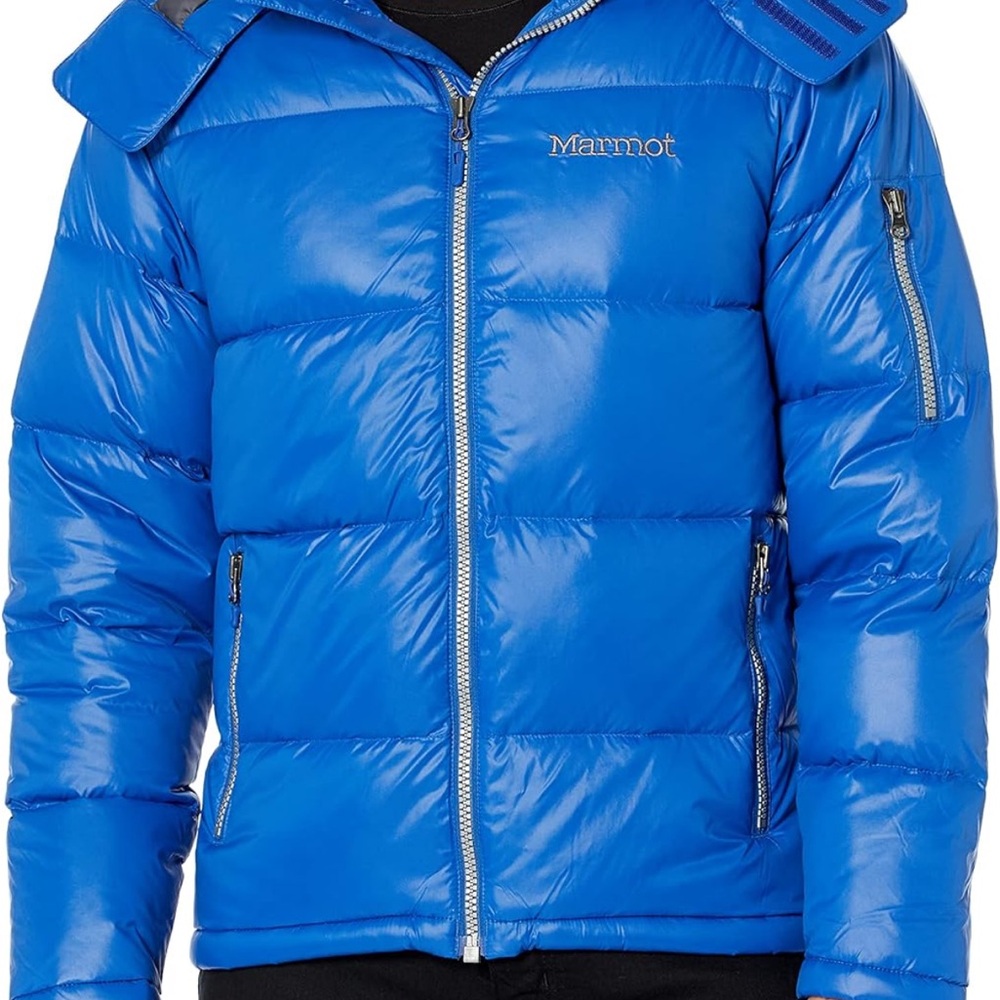 Marmot Blue Puffer Jacket with Hood and Water-Resistant Shell